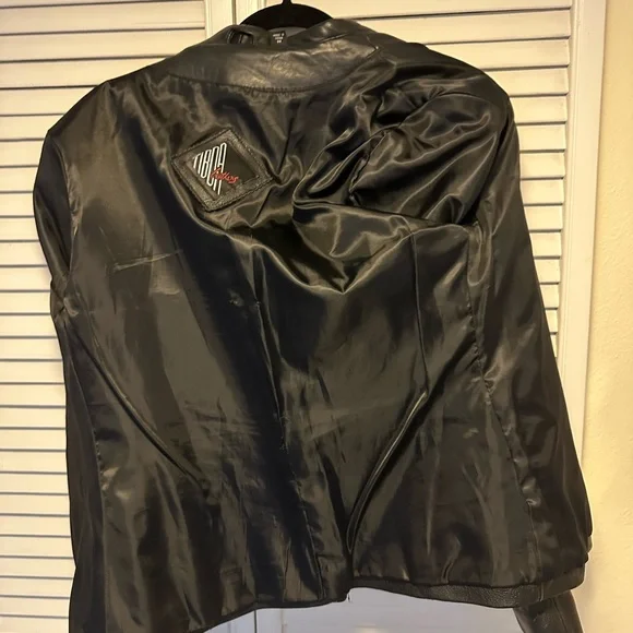 Tiboa Leather Classic Black Jacket - Picture 2 of 4